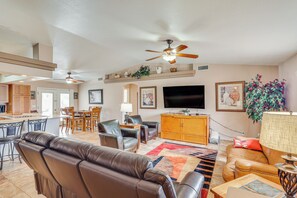 House (3 Bedrooms) | Interior - Grill & Dine Outside: Lake Havasu Home w/ Pool! (Lake Havasu City)