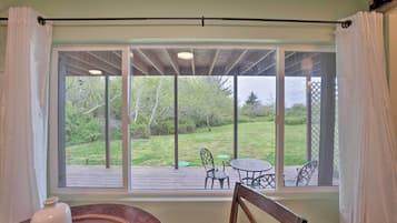 Apartment (0 Bedroom) | Interior