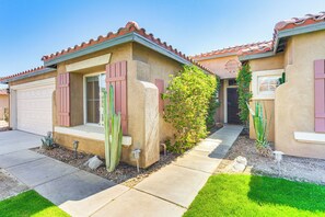House (4 Bedrooms) | Interior - 'gateway Grand Oasis' Palm Springs Gem w/ Pool! (Palm Springs)