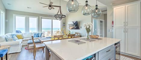 House (5 Bedrooms) | Interior