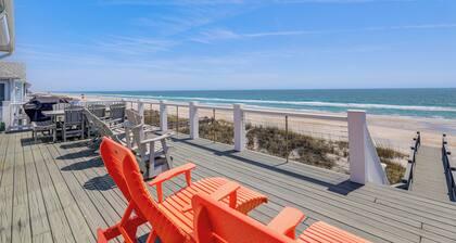 Beachfront Oasis w/ 2 Large Decks, BBQ & Views!