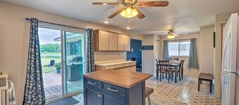 Cottage on Tubbs Lake w/ Fire Pit Near Skiing!