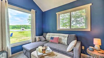 Cottage (2 Bedrooms) | Interior