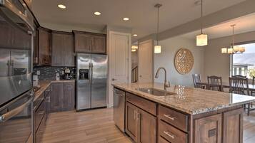 Apartment (4 Bedrooms) | Interior