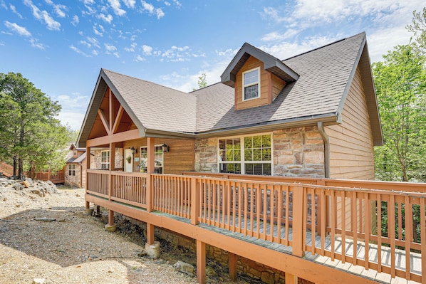 House (2 Bedrooms) | Interior - Branson West Family Cabin Near PGA Golf Course! (Branson West)