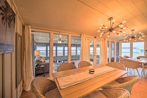 Private Beach: Waterfront Disney Getaway!