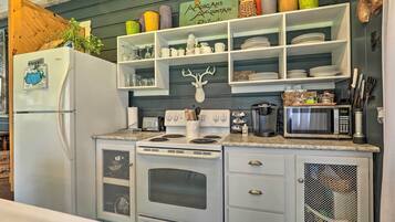 平房 (3 Bedrooms) | 住宿內部