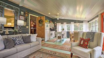 Cottage (3 Bedrooms) | Interior