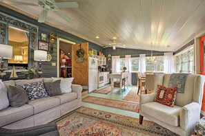 Cottage (3 Bedrooms) | Interior