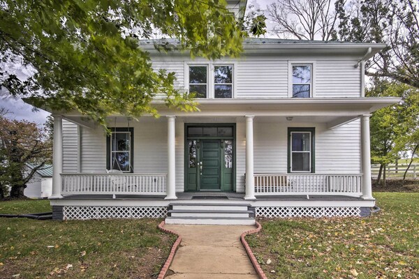 'Thomson Farm' Classic Home < 10 Mi To Vineyards! - Leesburg, VA
