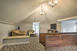 House (Multiple Bedrooms) | Interior