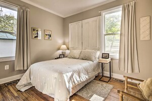 House (Multiple Bedrooms) | Interior