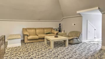 Maison (Multiple Bedrooms) | Intérieur