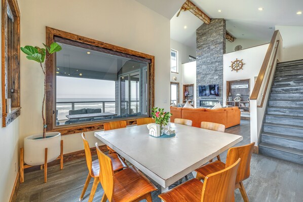 Talo (4 Bedrooms) | Sisätilat