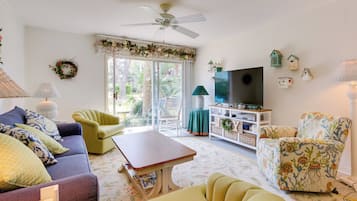 Apartment (2 Bedrooms) | Front of property