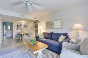 Apartment (2 Bedrooms) | Interior - Close to Beach & Coligny Plaza: Hilton Head Condo! (Hilton Head Island)