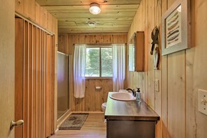 House (3 Bedrooms) | Interior - Cozy Florence Cabin, Proximity to Keyes Peak! (Florence)