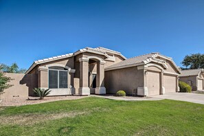 House (4 Bedrooms) | Interior - Outdoor Kitchen, Heated Pool: Gilbert Retreat! (Gilbert)