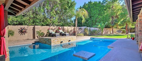 House (5 Bedrooms) | Interior