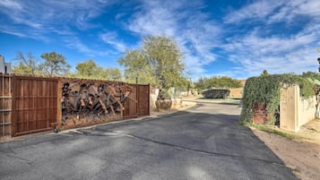 Cottage (1 Bedroom) | Interior