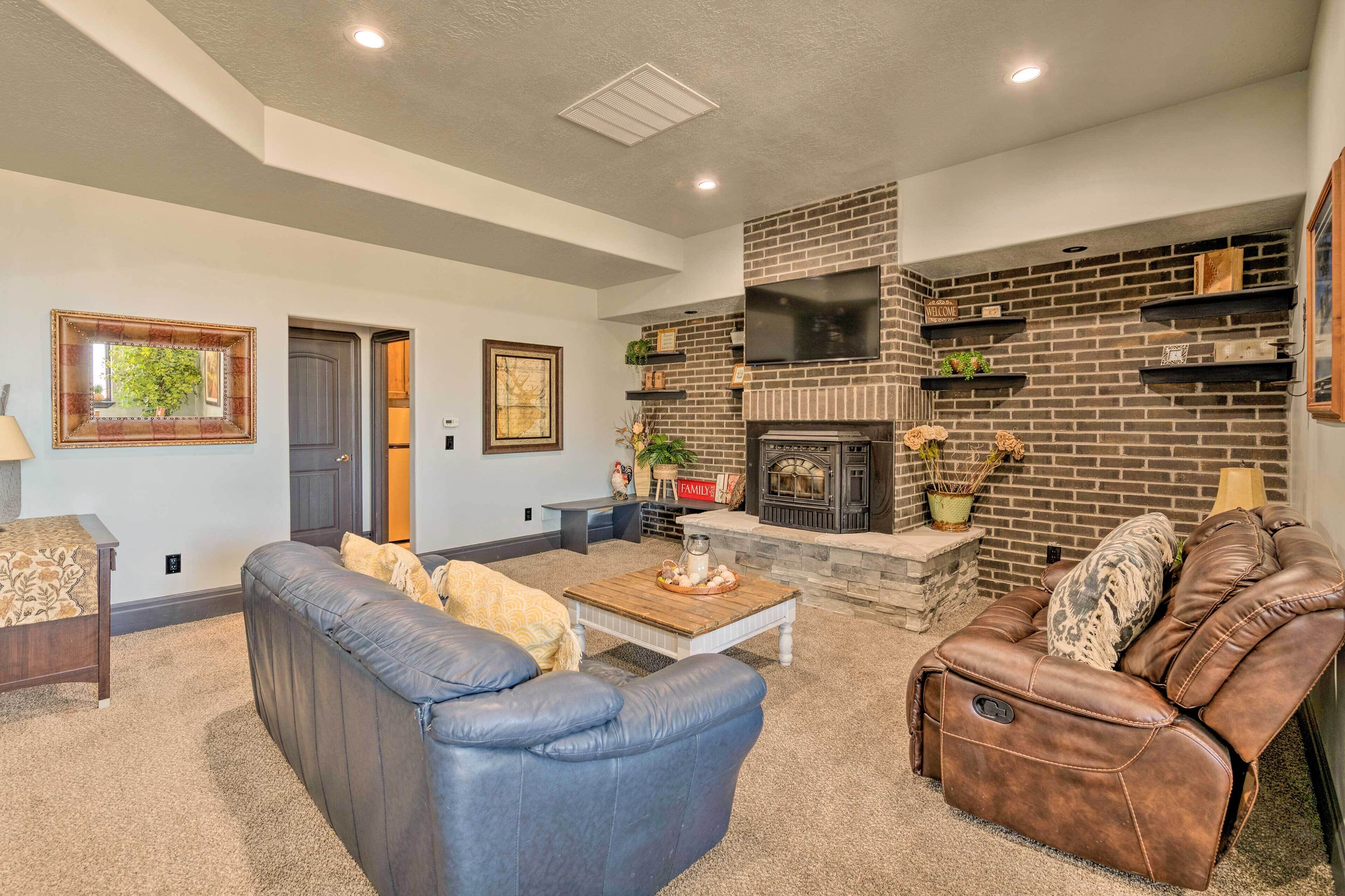 House (3 Bedrooms) | Interior