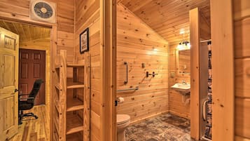 House (1 Bedroom) | Interior