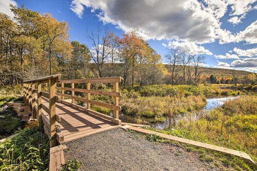 Relaxing Catskills Apt < 3 Mi to Windham Mountain!