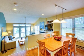 Apartment (3 Bedrooms) | Interior - Glen Arbor Vacation Rental w/ Views of Lake! (Glen Arbor)