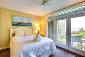 Apartment (3 Bedrooms) | Interior - Glen Arbor Vacation Rental w/ Views of Lake! (Glen Arbor)