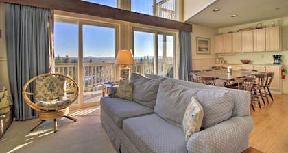 Adventure Home: Trails, Pool, Gym & Tennis Access
