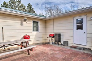 Apartment (1 Bedroom) | Interior