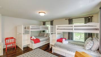 Cottage (4 Bedrooms) | Interior