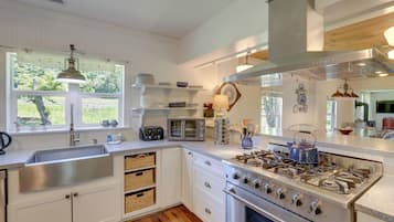 Cottage (4 Bedrooms) | Interior