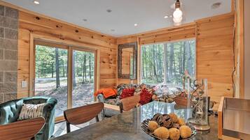 Rumah (2 Bedrooms) | Interior