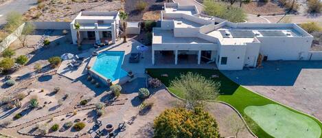 House (4 Bedrooms) | Front of property