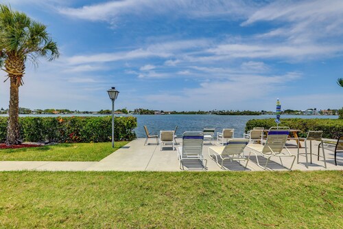 Largo Condo < 3 Mi to Indian Rocks Beach!