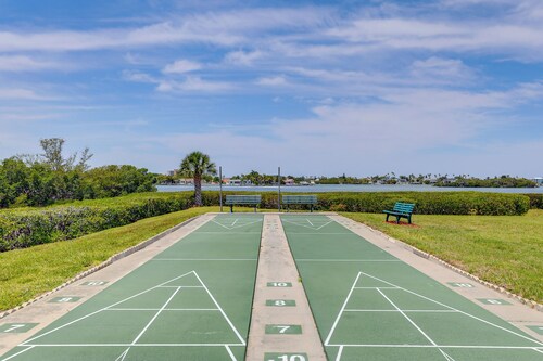 Largo Condo < 3 Mi to Indian Rocks Beach!