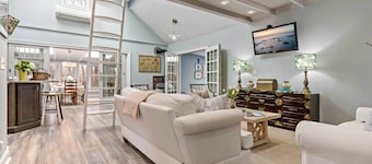 Guilford Carriage House at Granite Lodge!
