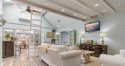 Guilford Carriage House at Granite Lodge!