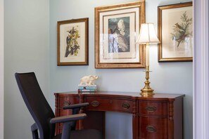 Interior - Guilford Carriage House at Granite Lodge! (Guilford)