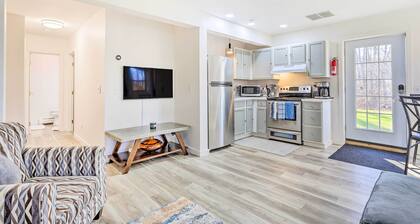 New Paltz Apt - 11 Mi to Poughkeepsie!