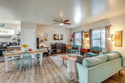 Ski, Hike & Explore: Flagstaff Cottage!