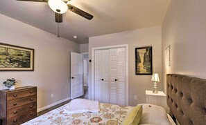 Cottage (2 Bedrooms) | Interior