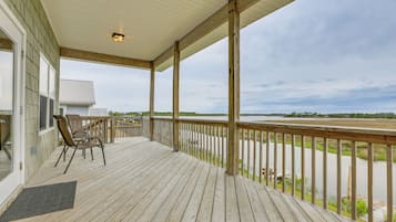 House (3 Bedrooms) | Front of property