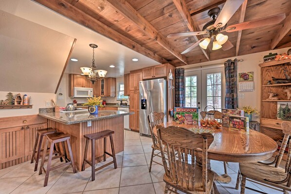 House (3 Bedrooms) | Interior