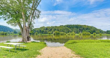 Rogersville Barn Apartment on 27 Acres w/ Pond!