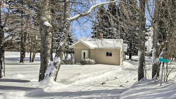 House (1 Bedroom) | Interior