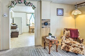 House (1 Bedroom) | Interior