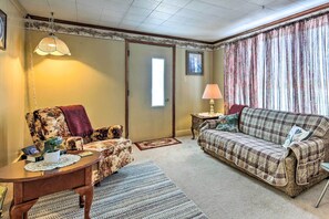 House (1 Bedroom) | Interior