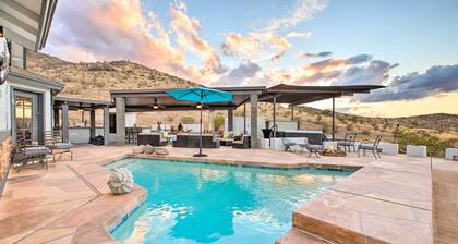 11 mi to Dwntwn-pool, Spa, Hiking, Views-